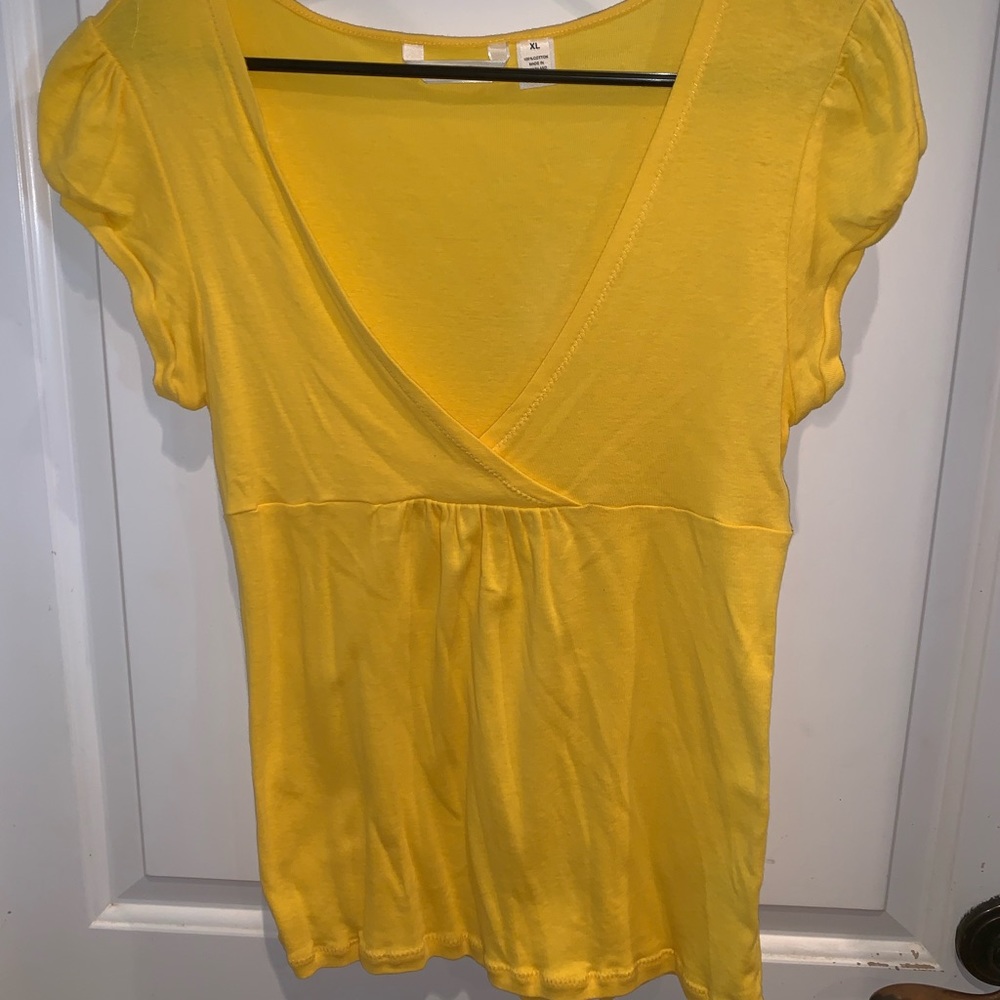 Cotton v neck shirt